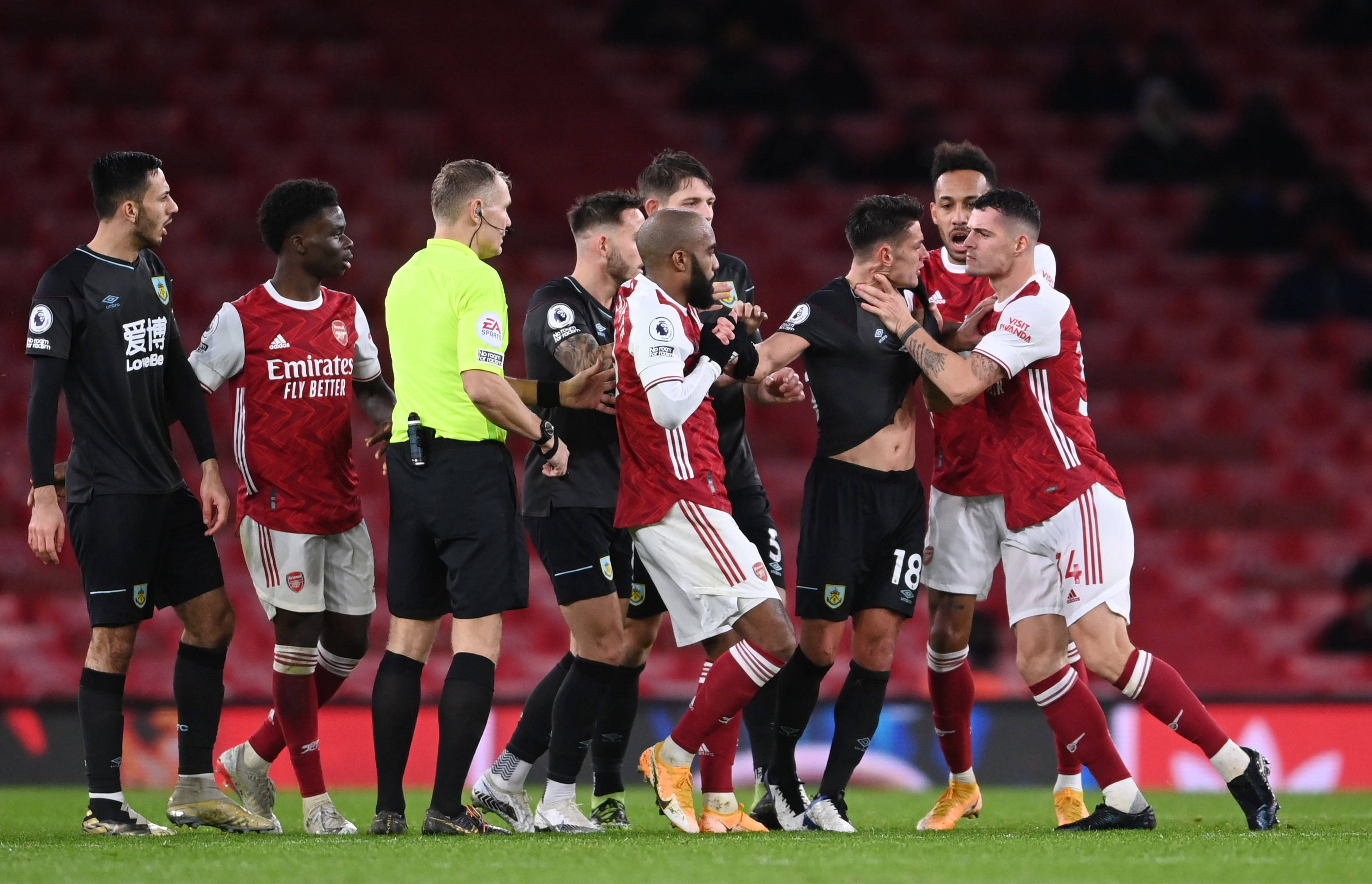 那位身价高 那位身价高